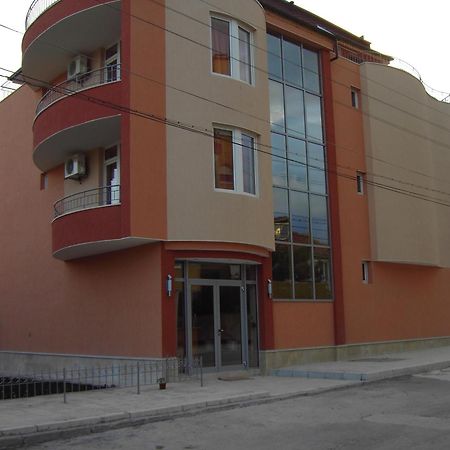 Family Hotel Deja Vu Rawda Exterior foto