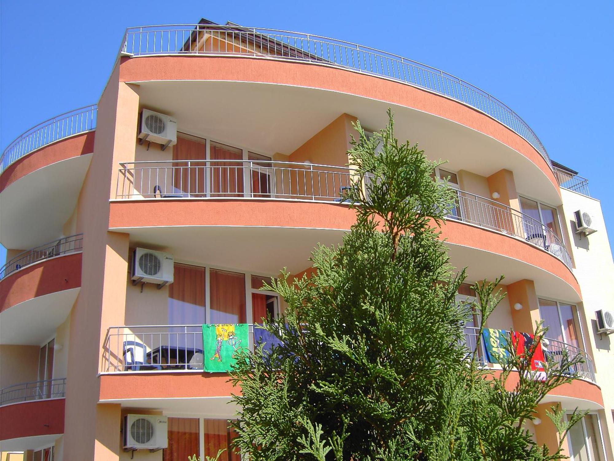 Family Hotel Deja Vu Rawda Exterior foto
